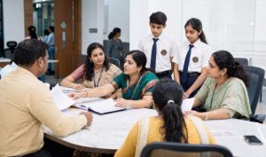 How Does an Education ERP Improve Communication Between Schools and Parents?